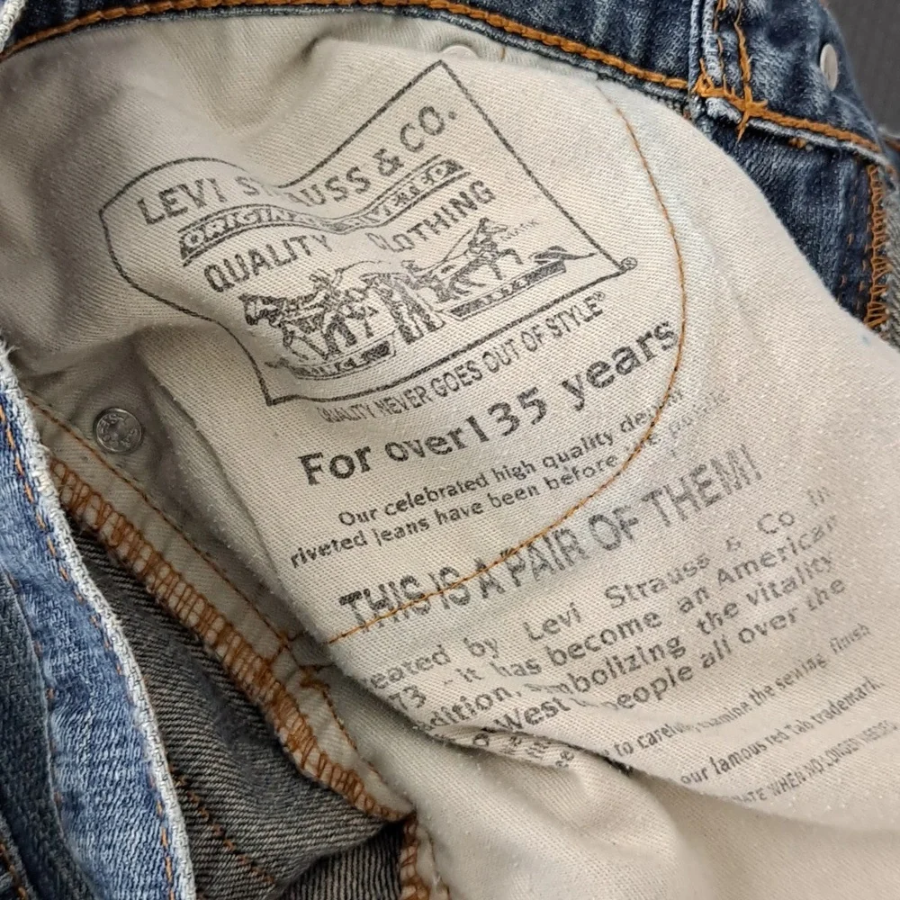 Levi's 505s 8/20